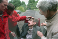 PEOPLE - Stephen Hawking ist im Alter von 76 Jahren gestorben