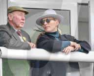 PEOPLE - Schwangere Zara Tindall besucht das Cheltenham Festival