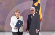 NEWS - Berlin: Angela Merkel wird zum vierten Mal als Kanzlerin vereidigt