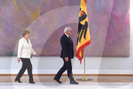 NEWS - Berlin: Angela Merkel wird zum vierten Mal als Kanzlerin vereidigt