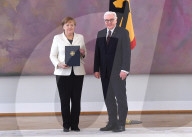 NEWS - Berlin: Angela Merkel wird zum vierten Mal als Kanzlerin vereidigt