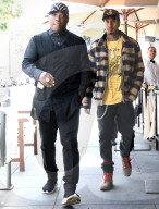 PEOPLE - Tyga geht mit Won G Essen