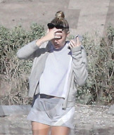EXKLUSIV - Nicht immer alles so goldig? Miley Cyrus und Liam Hemsowrth scheinen sich gestritten zu haben