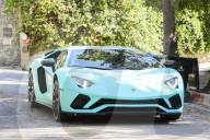 PEOPLE - Justin Bieber überbrückt das Timeout mit Selena sportlich