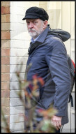 NEWS - Agentendrama in Salisbury: Jeremy Corbyn verlässt sein Haus