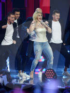 PEOPLE - Beatrice Egli singt in 'Heimlich - die grosse Schlagerüberraschung' in München