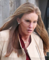 PEOPLE - Caitlyn Jenner hat sich die Nase machen lassen
