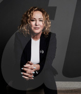 PORTRAIT - Virginia Madsen