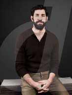 PORTRAIT - John Krasinski