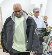 EXKLUSIV - Kanye West führt seinen Vater zum Lunch aus