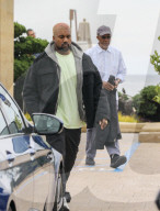 EXKLUSIV - Kanye West führt seinen Vater zum Lunch aus