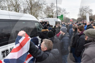 NEWS - London: Tumultartige Szenen bei Auftritt des rechtsradikalen Tommy Robinson am Speakers Corner