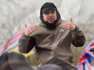 NEWS - London: Tumultartige Szenen bei Auftritt des rechtsradikalen Tommy Robinson am Speakers Corner