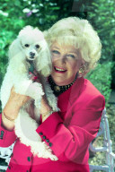 PEOPLE - Schauspielerin Katie Boyle stirbt im Alter von 91 Jahren
