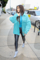 EXKLUSIV - Kim Kardashian bummelt in Studio City