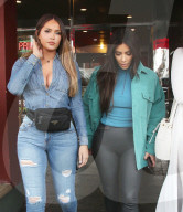 EXKLUSIV - Kim Kardashian bummelt in Studio City