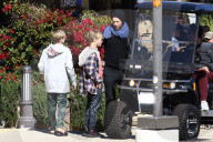 EXKLUSIV - Chris Martin verabschiedet sich herzlich von Moses in Malibu