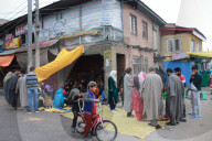 FEATURE - Blutegel Therapie in Indien