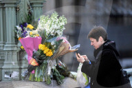 NEWS - London gedenkt dem Anschlag beim Westminster
