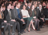 PEOPLE - Prinz Harry und Meghan Markle werden in Nordirland empfangen