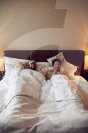 EXKLUSIV - Im Bett mit Christian Ulmen und Fahri Yardim