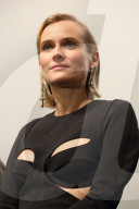 PEOPLE - Diane Krueger lässt einblicken an der Filmpremiere in Tokio