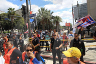 PEOPLE - Prominente setzen beim "March For Our Lives" ein Zeichen