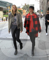 PEOPLE - Prominente setzen beim "March For Our Lives" ein Zeichen