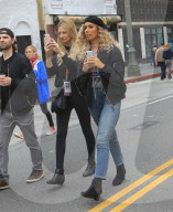 PEOPLE - Prominente setzen beim "March For Our Lives" ein Zeichen