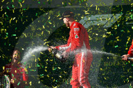 FEATURE - Pix of the Day: Bilder des Wochenendes