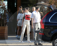 PEOPLE - Girlie-Day: Kendall Jenner und Hailey Baldwin gehen ins Nobu in Malibu