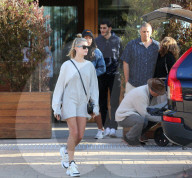 PEOPLE - Girlie-Day: Kendall Jenner und Hailey Baldwin gehen ins Nobu in Malibu