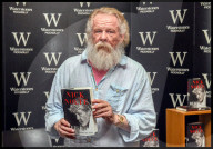 PEOPLE - Nick Nolte präsentiert sein Buch bei Waterstone in London