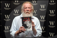 PEOPLE - Nick Nolte präsentiert sein Buch bei Waterstone in London