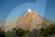 FEATURE - Leben mit dem Vulkan - Sinabung in Indonesien