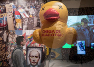 NEWS - London: Ausstellung "Hope to Nope: Graphics and Politics 2008 - 18"
