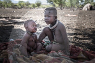 REPORTAGE - Begegnung mit dem Himba Volk in Namibia