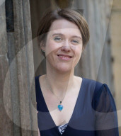 PORTRAIT -  Helena Kelly