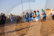 FEATURE - Sandhockey in der Sahara von Marokko