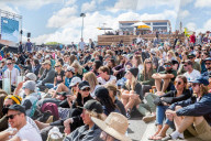 FEATURE - Australien: Surfcontest in Bells Beach