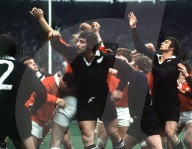 PEOPLE - Rugby Spieler Keith Murdoch ist im Alter von 74 Jahren gestorben