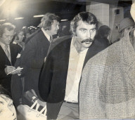 PEOPLE - Rugby Spieler Keith Murdoch ist im Alter von 74 Jahren gestorben