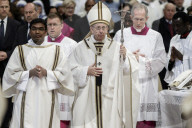 NEWS - Rom: Papst Franziskus eröffnet die Osterfeierlichkeiten mit einer Messe