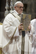 NEWS - Rom: Papst Franziskus eröffnet die Osterfeierlichkeiten mit einer Messe