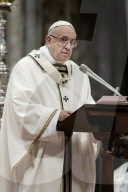 NEWS - Rom: Papst Franziskus eröffnet die Osterfeierlichkeiten mit einer Messe