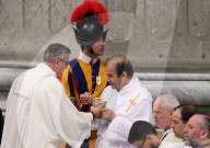 NEWS - Rom: Papst Franziskus eröffnet die Osterfeierlichkeiten mit einer Messe