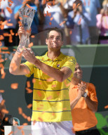 PEOPLE - Tennis: John Isner gewinnt das Miami Open