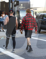 PEOPLE - Justin Bieber in Los Angeles unterwegs