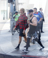 PEOPLE - Justin Bieber in Los Angeles unterwegs