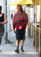 PEOPLE - Justin Bieber in Los Angeles unterwegs